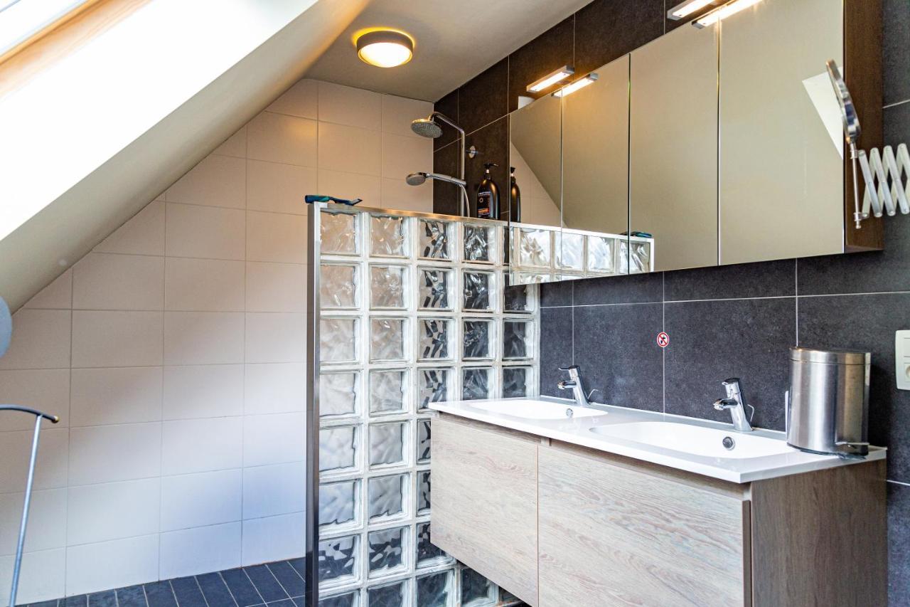 De Smokkelaar & Het Schuurtje Villa Maldegem Luaran gambar