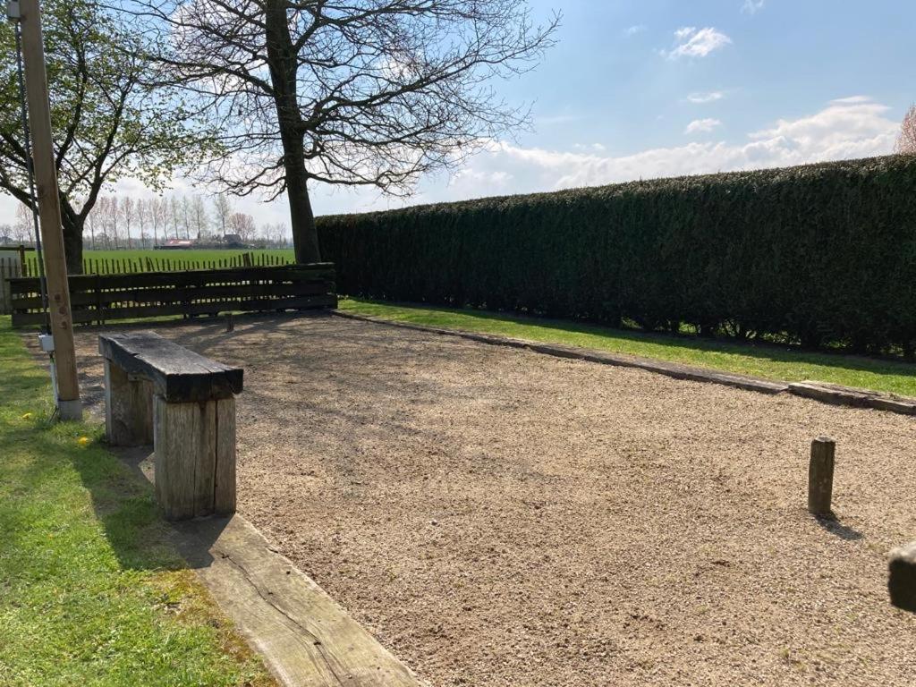 De Smokkelaar & Het Schuurtje Villa Maldegem Luaran gambar