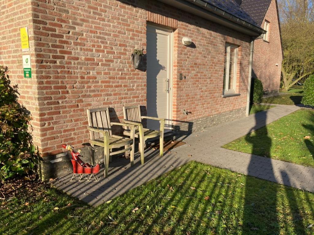 De Smokkelaar & Het Schuurtje Villa Maldegem Luaran gambar