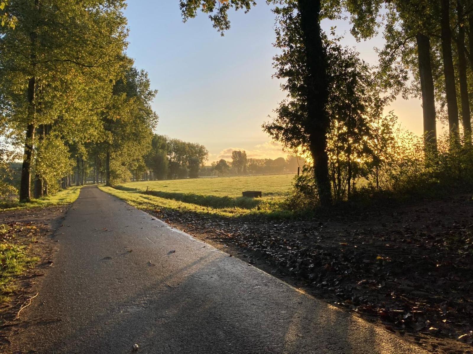 De Smokkelaar & Het Schuurtje Villa Maldegem Luaran gambar